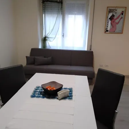 Lusitana Alloggi Apartmán *