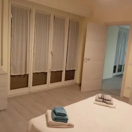 Lusitana Alloggi Apartman