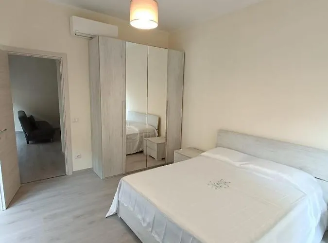 Lusitana Alloggi شقة فولينيو